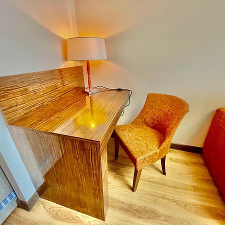 Royal Studio Apartment With A Perfect View - Yamaluxe بوخارست المظهر الخارجي الصورة